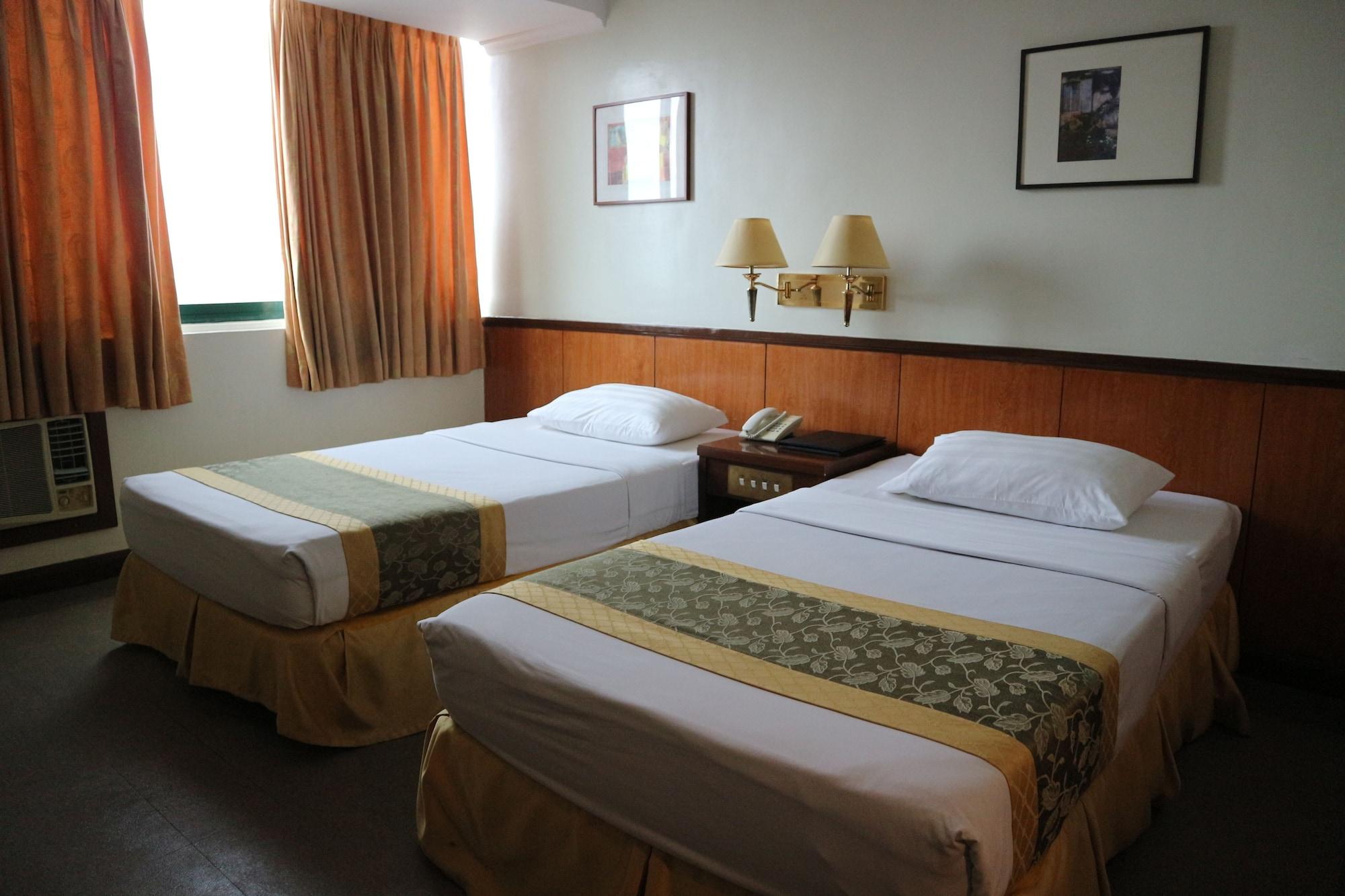 Iloilo Business Hotel Buitenkant foto