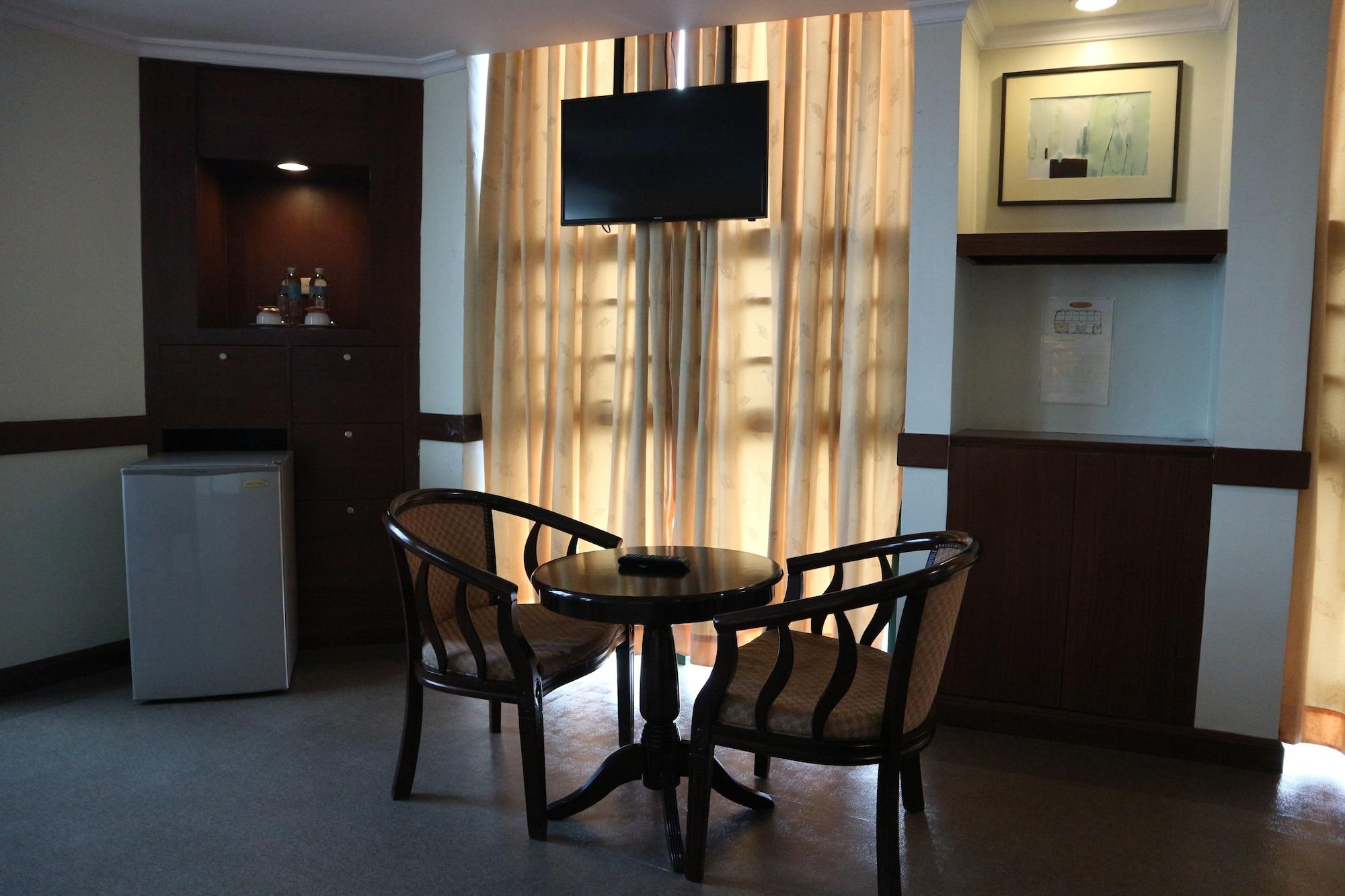 Iloilo Business Hotel Buitenkant foto