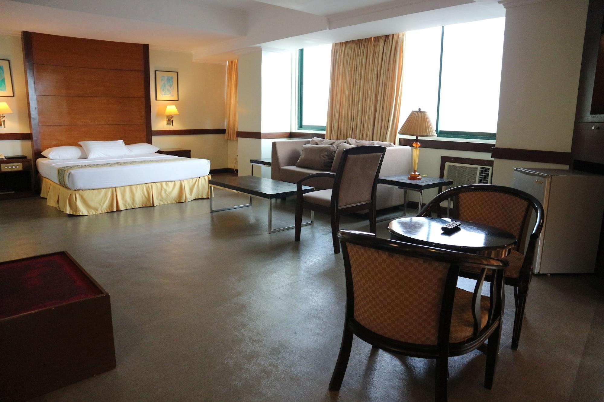 Iloilo Business Hotel Buitenkant foto