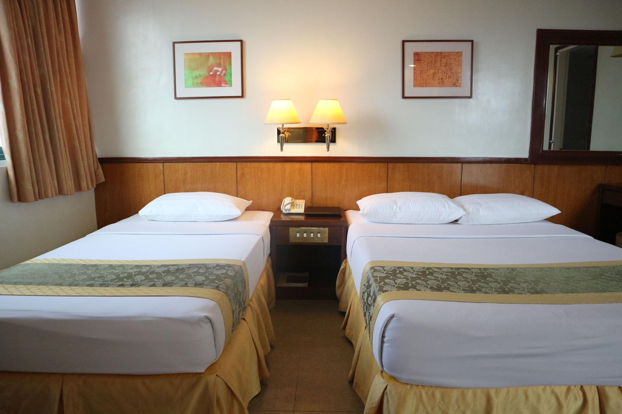 Iloilo Business Hotel Buitenkant foto