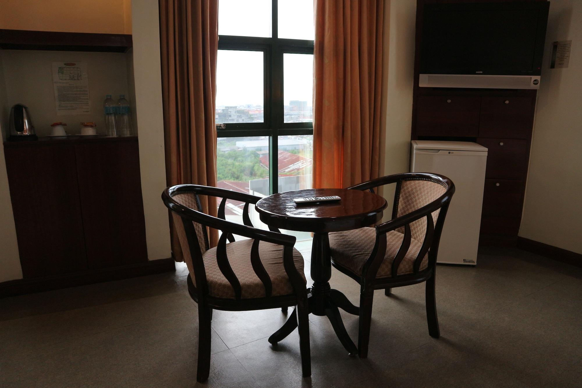 Iloilo Business Hotel Buitenkant foto