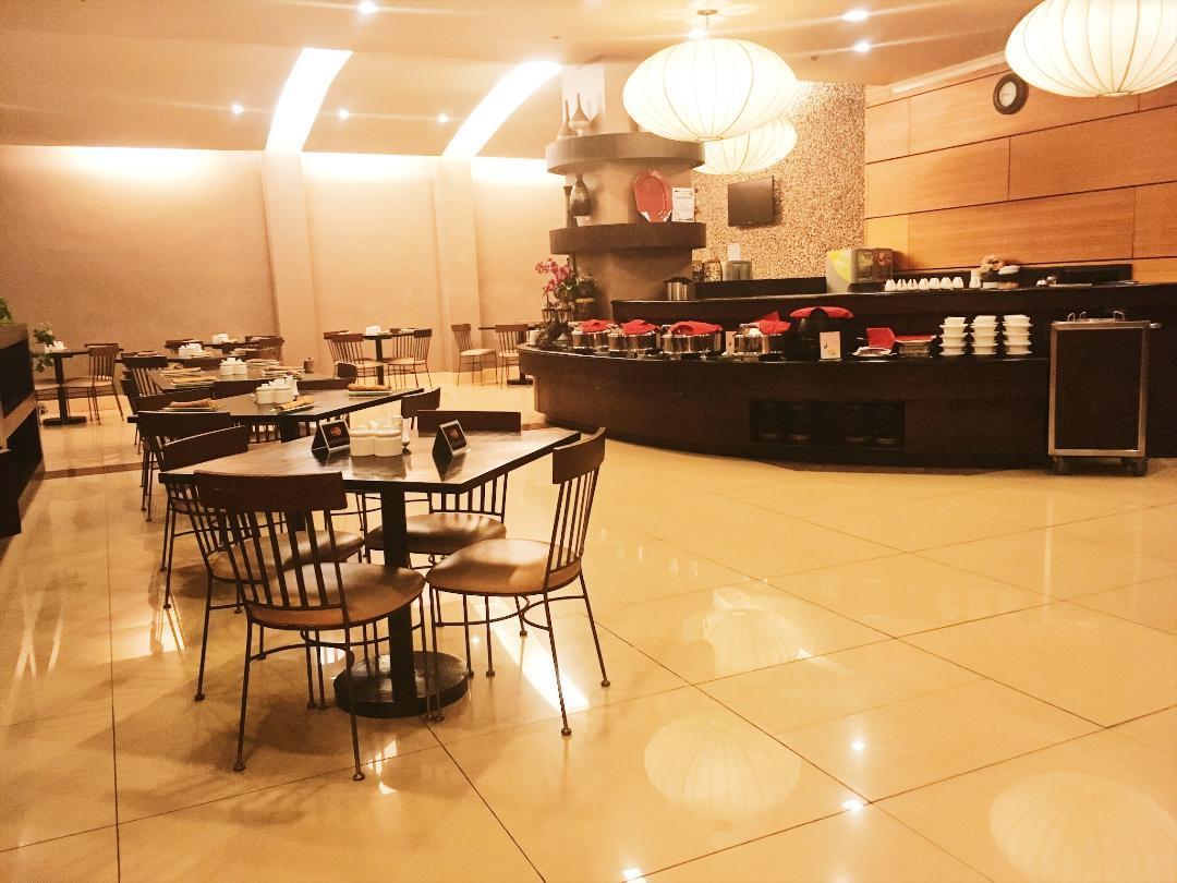 Iloilo Business Hotel Buitenkant foto